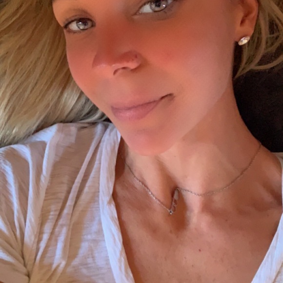 Meet your Posher, Danielle - Picture 4 of 12